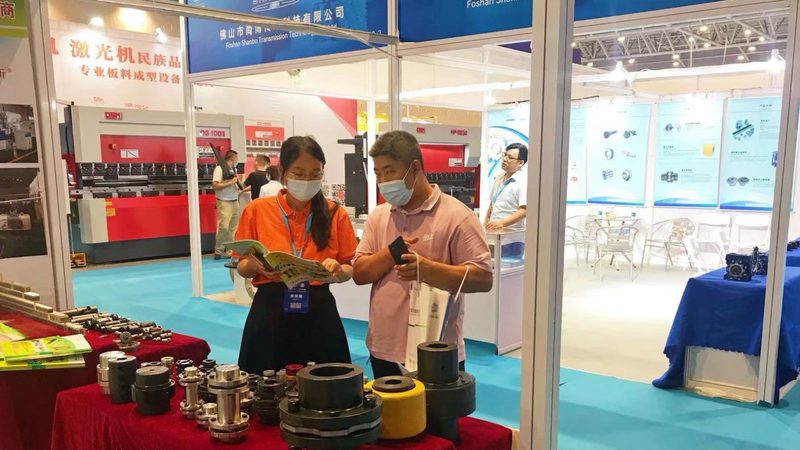 电子行业专用夹具：揭秘其选型与性能关键